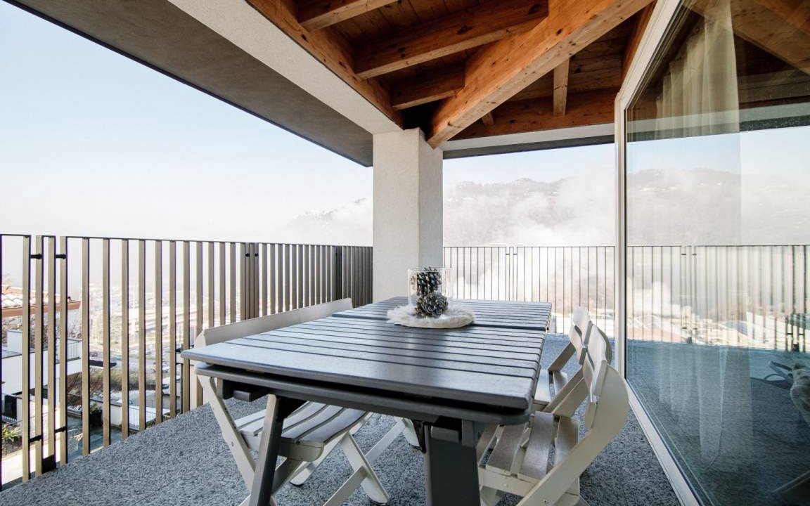 Photo of Patio Balcony in Lipomo
