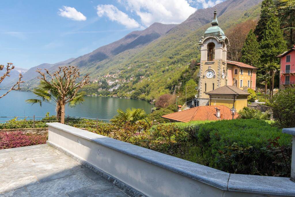 Photo of Others in Riva