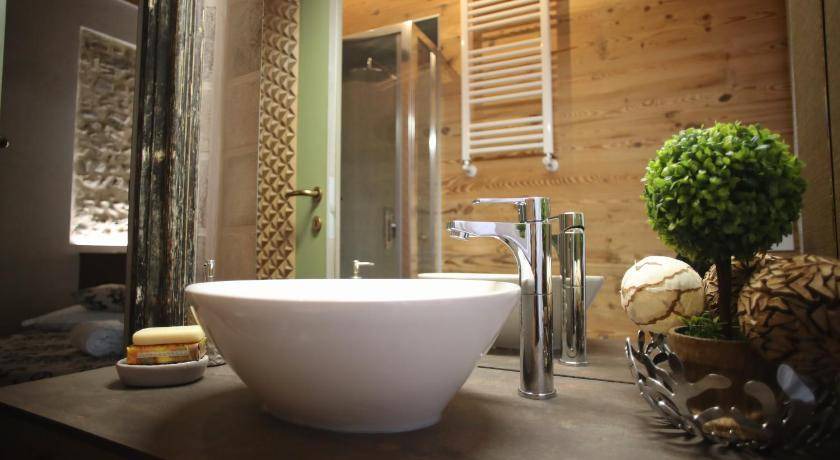 Photo of Bathroom in Somma Lombardo