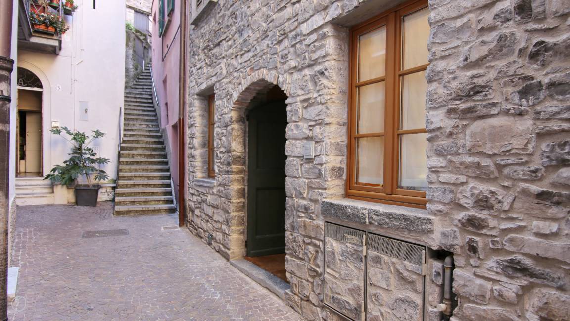 Photo of Others in Torno