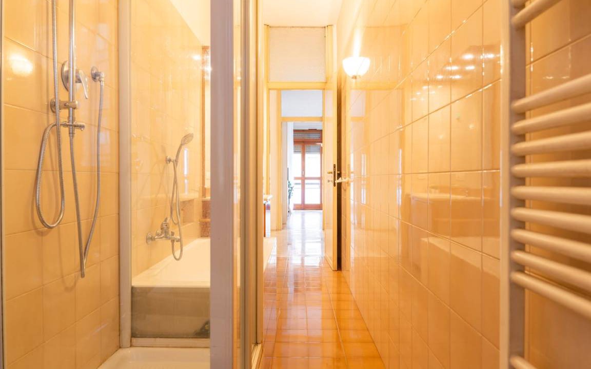 Photo of Bathroom in Calvairate