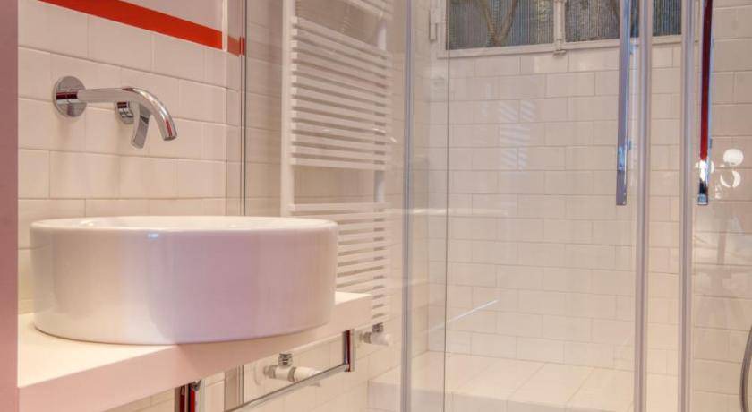 Photo of Bathroom in Central Station