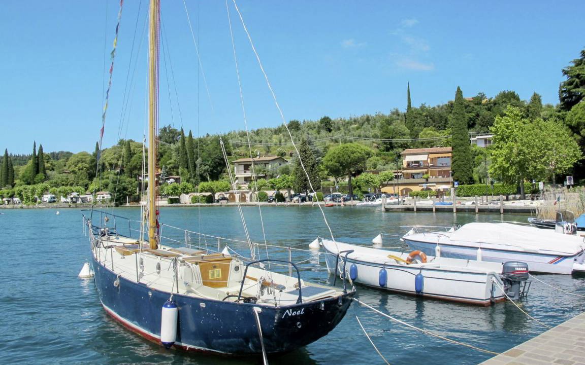 Photo of Others in Portese