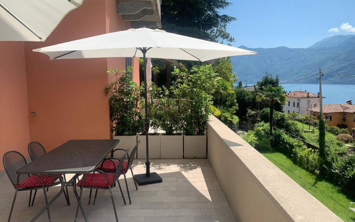 Photo of Patio Balcony in Lierna