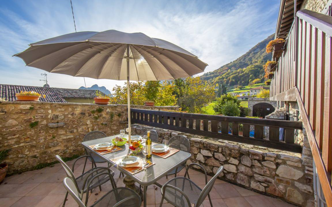 Photo of Patio Balcony in Liano-Formaga