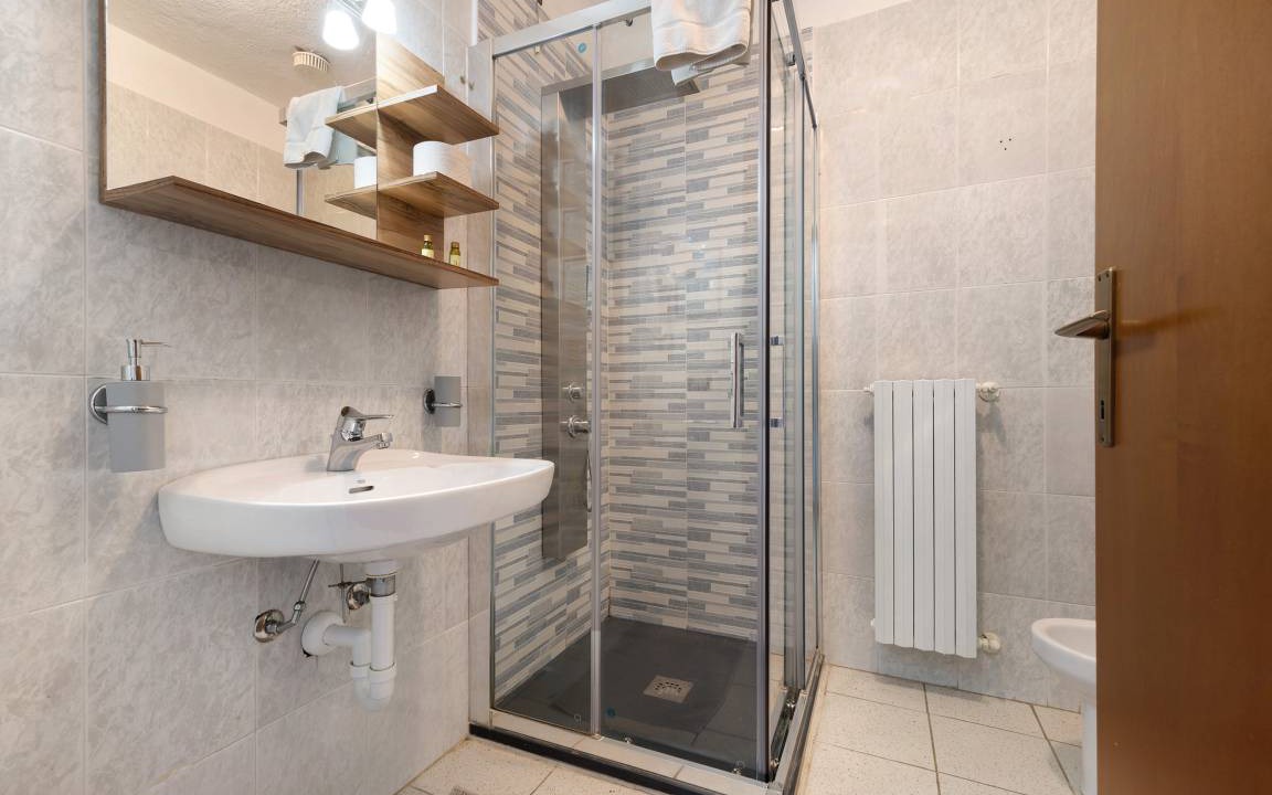 Photo of Bathroom in Gaino