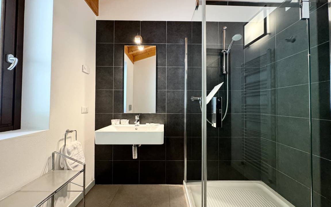 Photo of Bathroom in Naggio