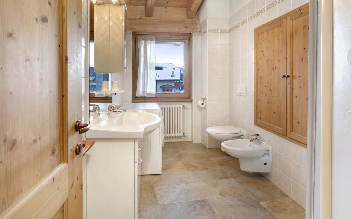 Photo of Bathroom in Isolaccia