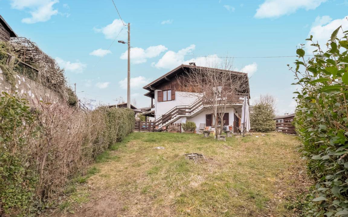 Photo of Others in Ossimo