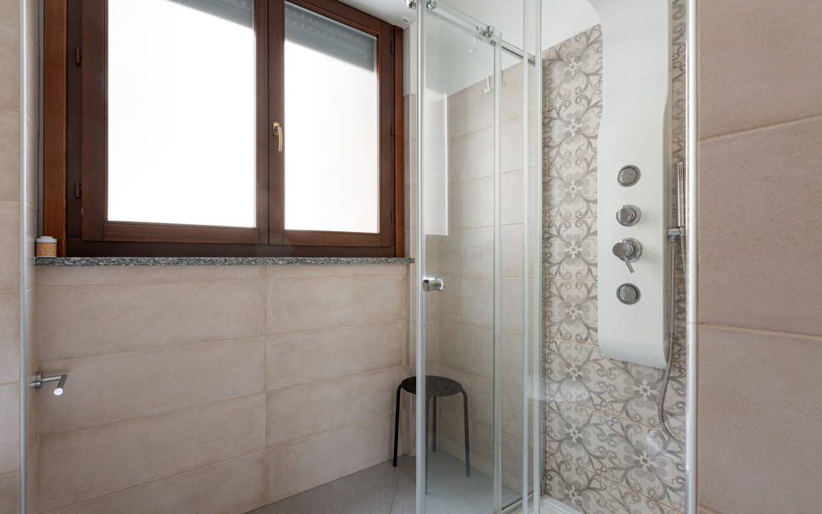 Photo of Bathroom in Gorla