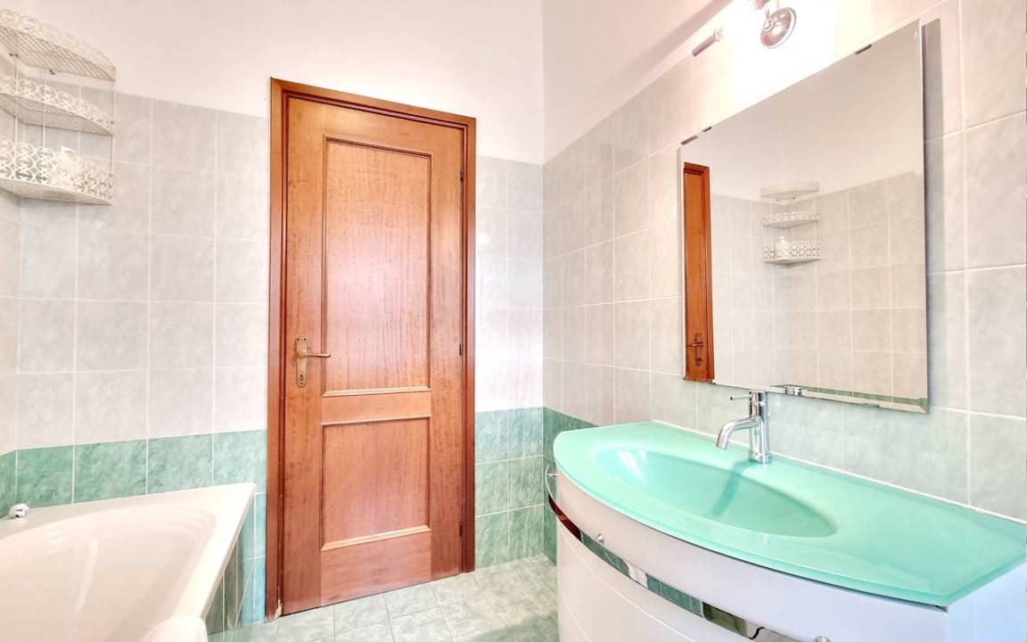 Photo of Bathroom in Peschiera Borromeo