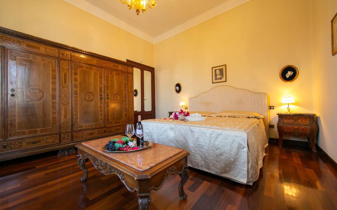 Photo of Others in Desenzano del Garda