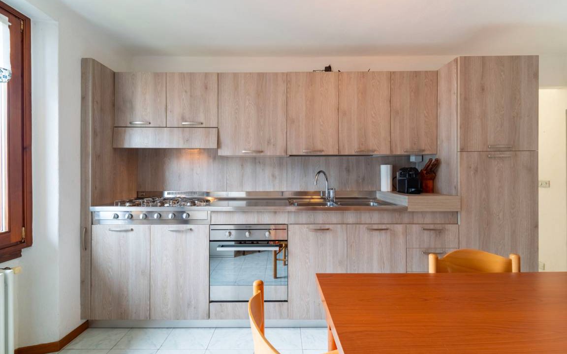 Photo of Kitchen in Colonno