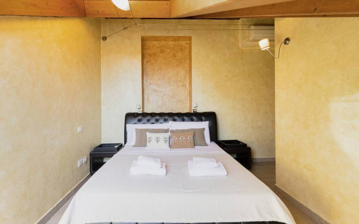 Photo of Bedroom in Tricolore