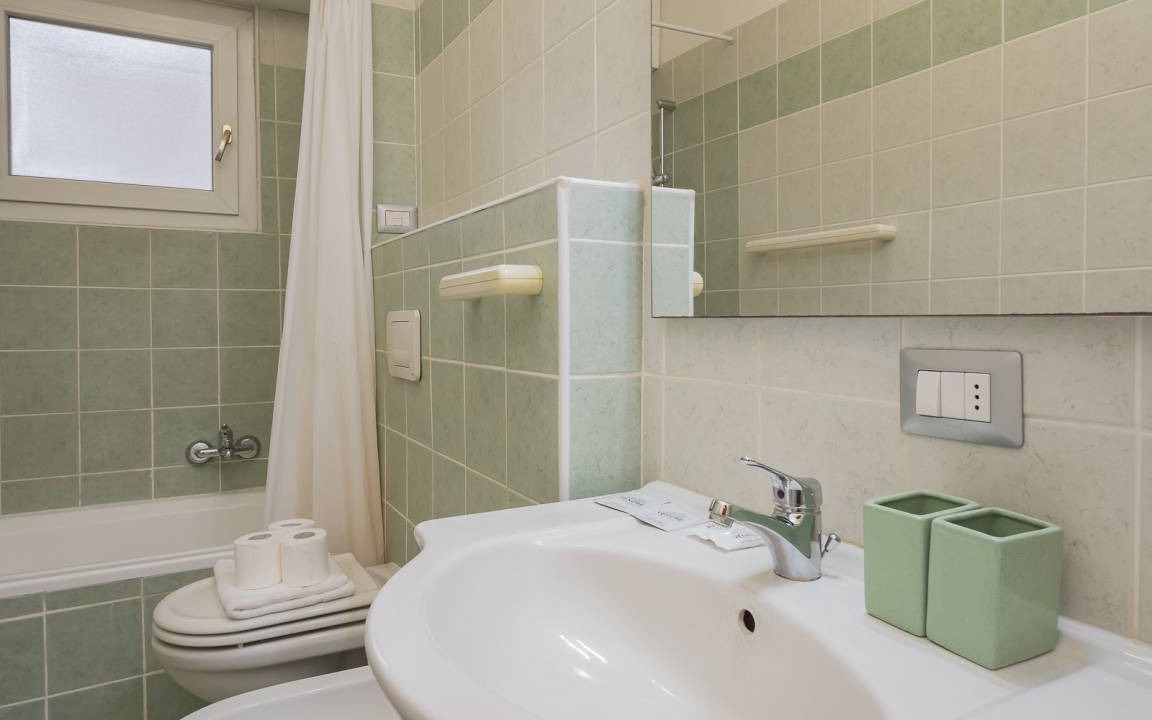 Photo of Bathroom in Barona
