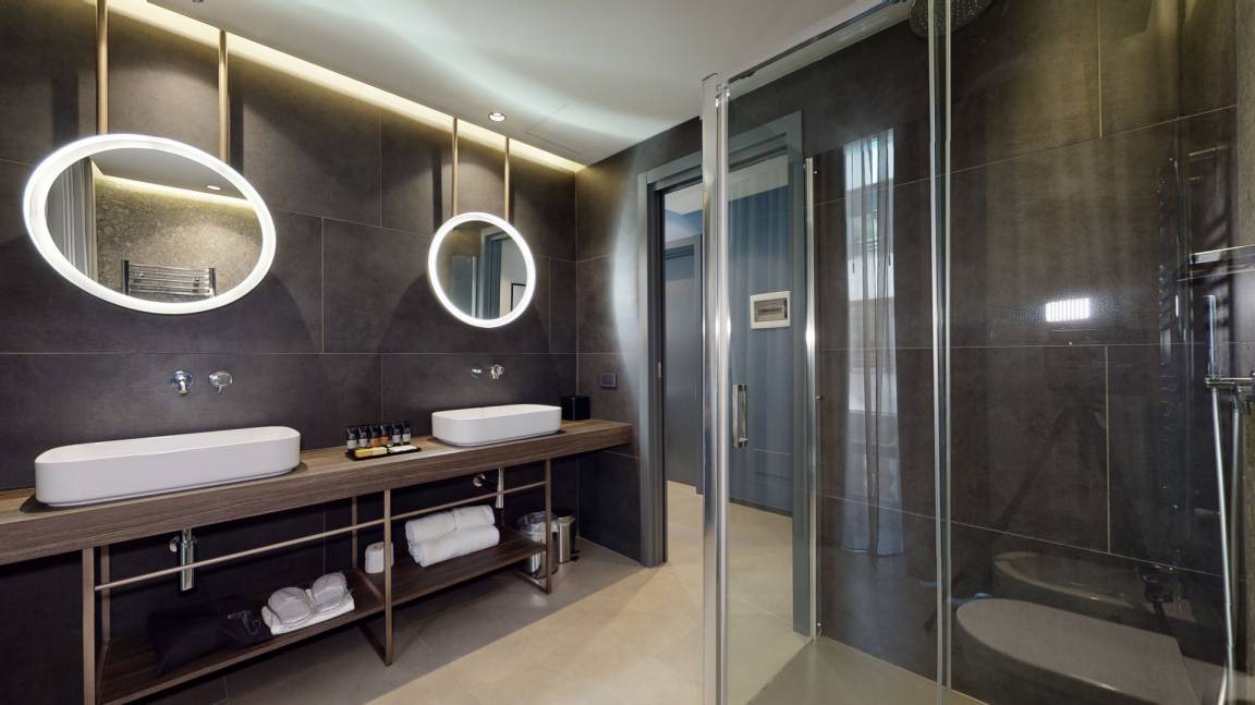 Photo of Bathroom in Milan Centre
