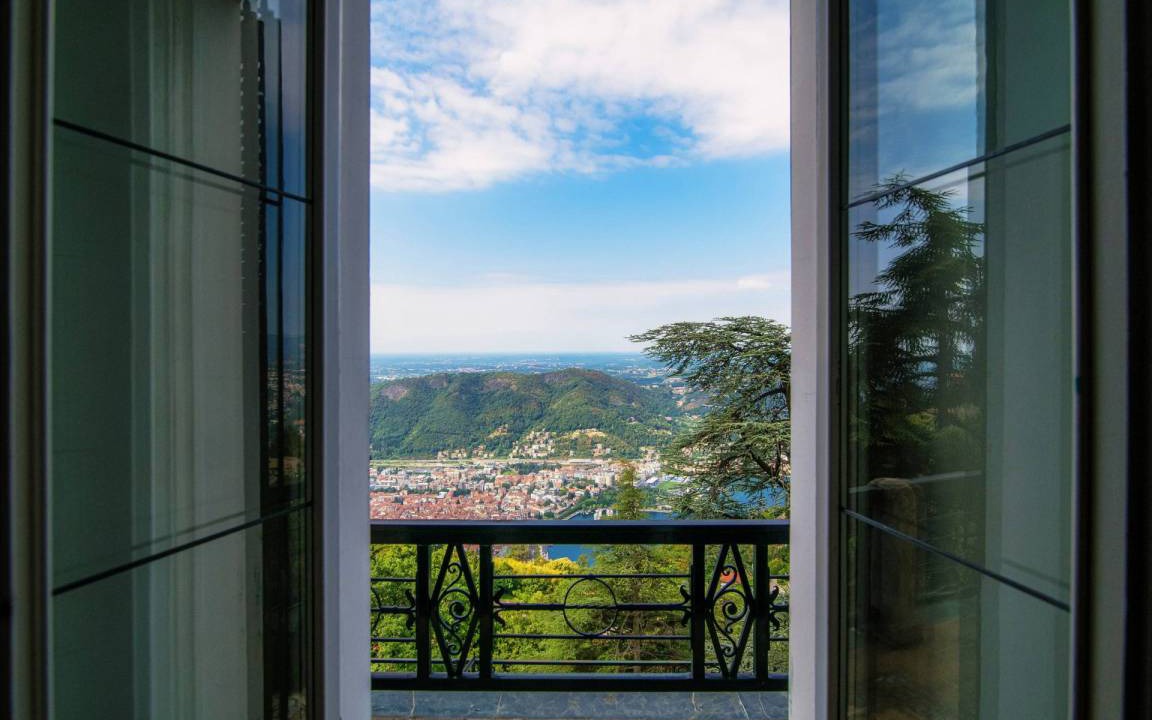 Photo of Others in Brunate