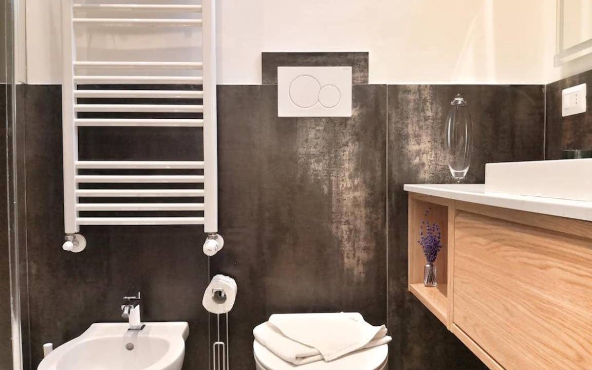 Photo of Bathroom in Niguarda