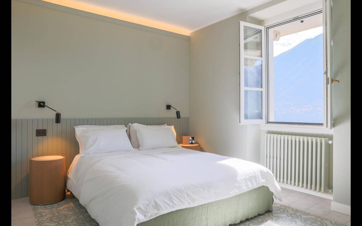 Photo of Bedroom in Colonno