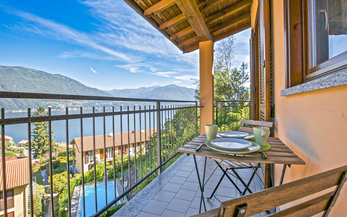 Photo of Patio Balcony in Maccagno con Pino e Veddasca
