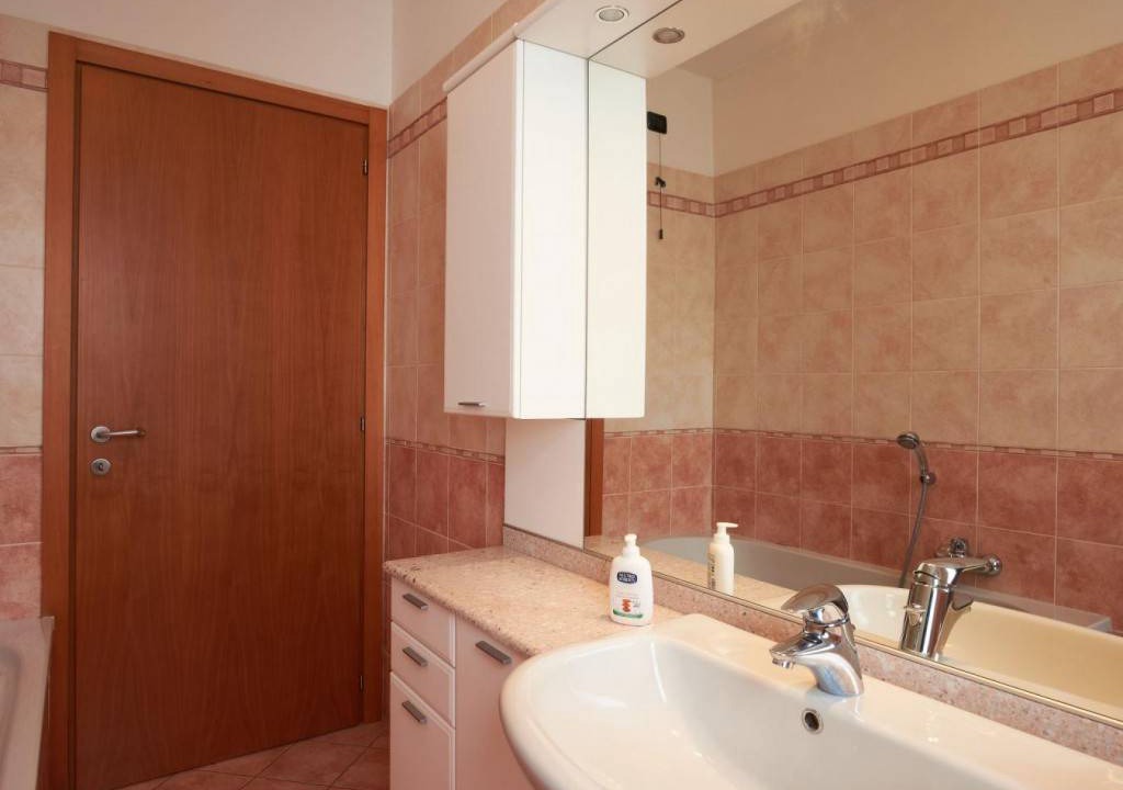 Photo of Bathroom in Colico Piano