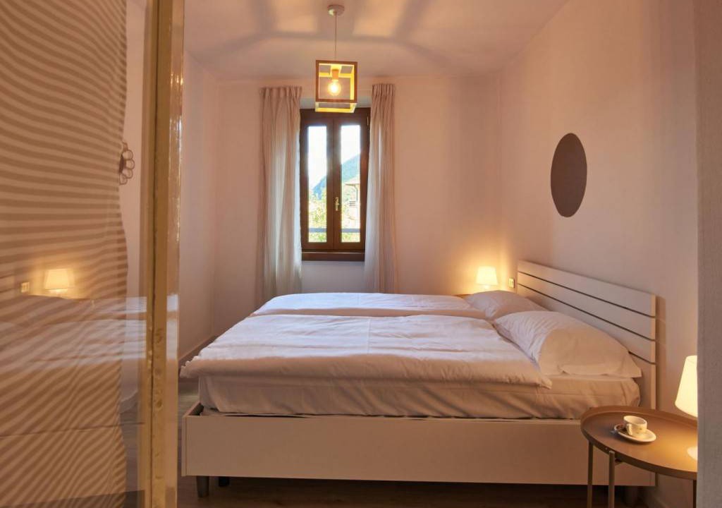 Photo of Bedroom in Claino Con Osteno