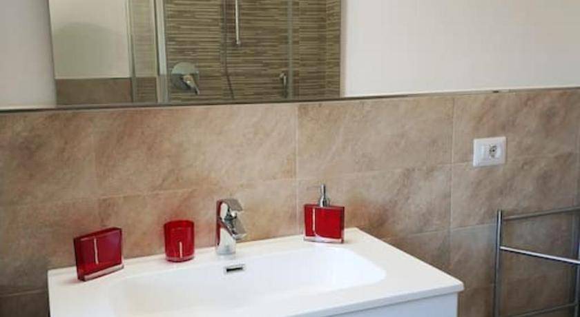 Photo of Bathroom in Abbadia Lariana