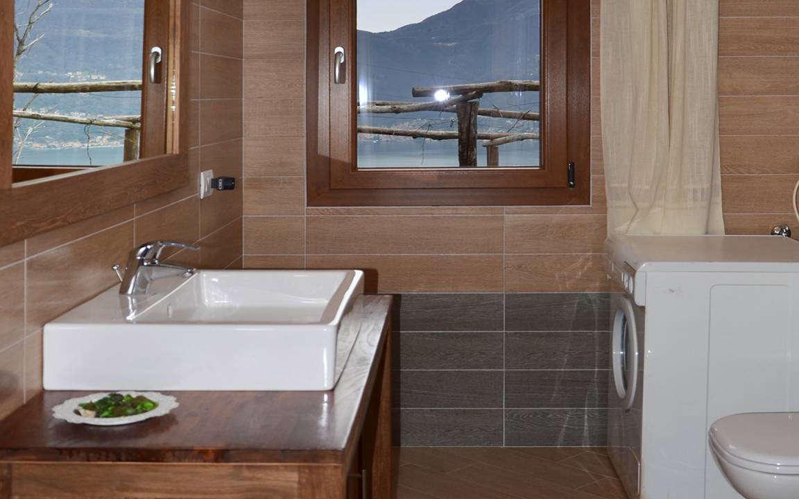 Photo of Bathroom in Bellano
