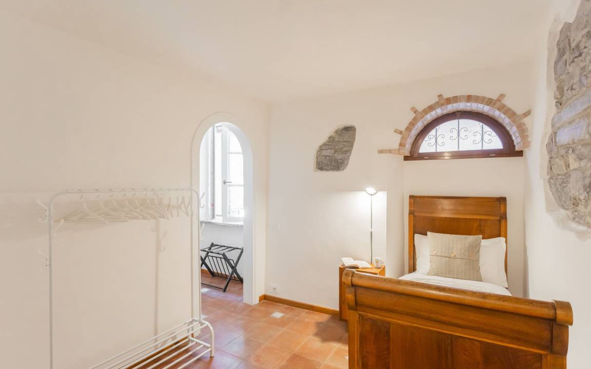 Photo of Bedroom in Torno