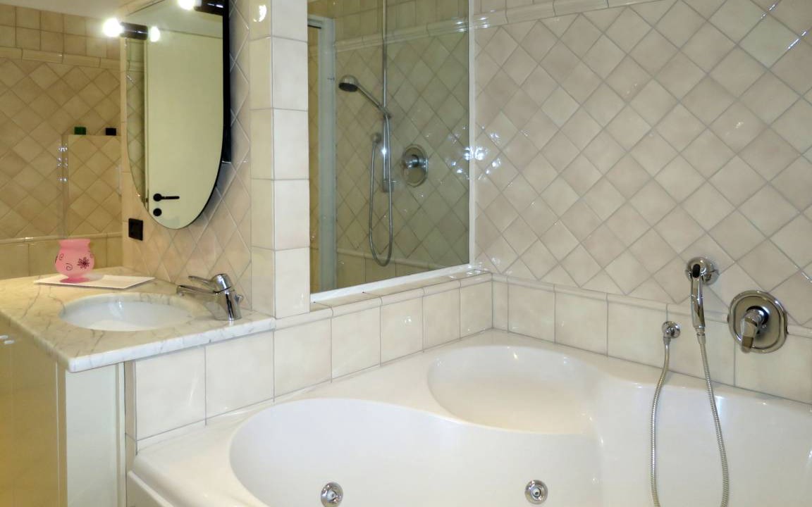 Photo of Bathroom in Maccagno
