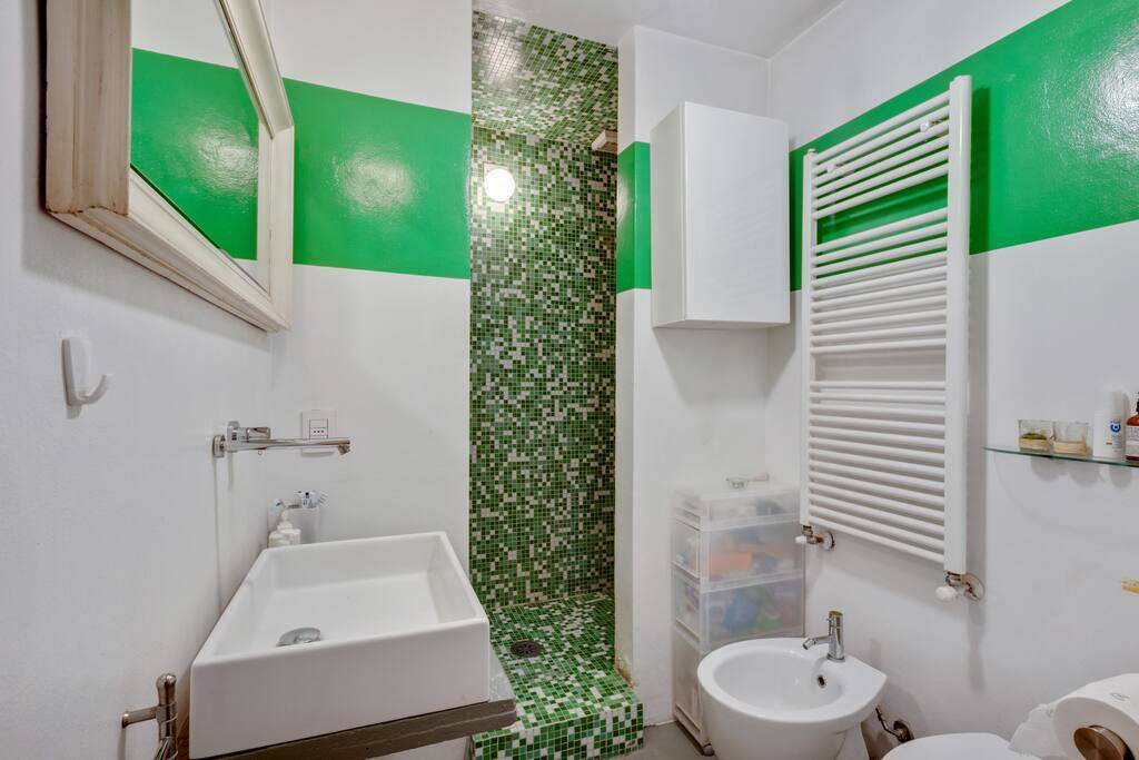 Photo of Bathroom in Chinatown