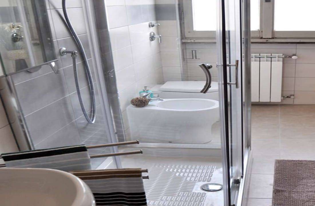 Photo of Bathroom in Affori