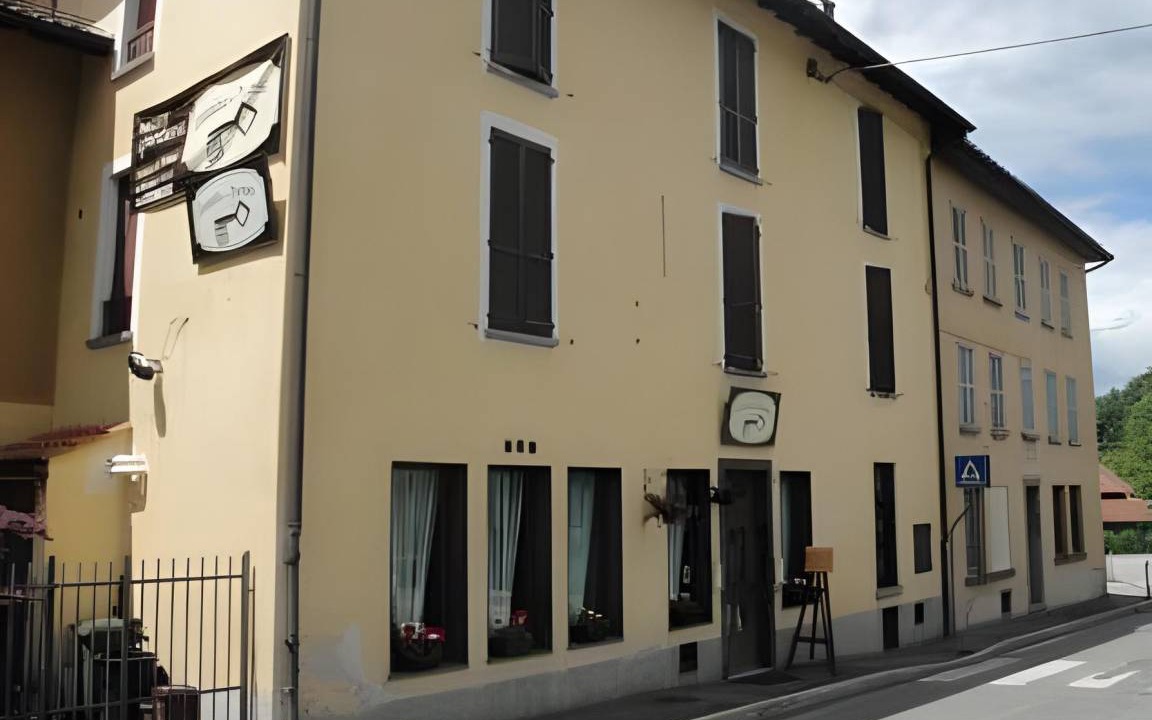 Photo of Others in Brinzio