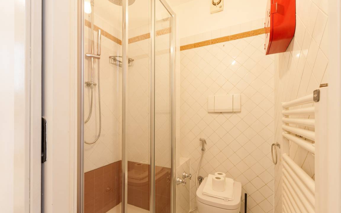 Photo of Bathroom in Zona Farini