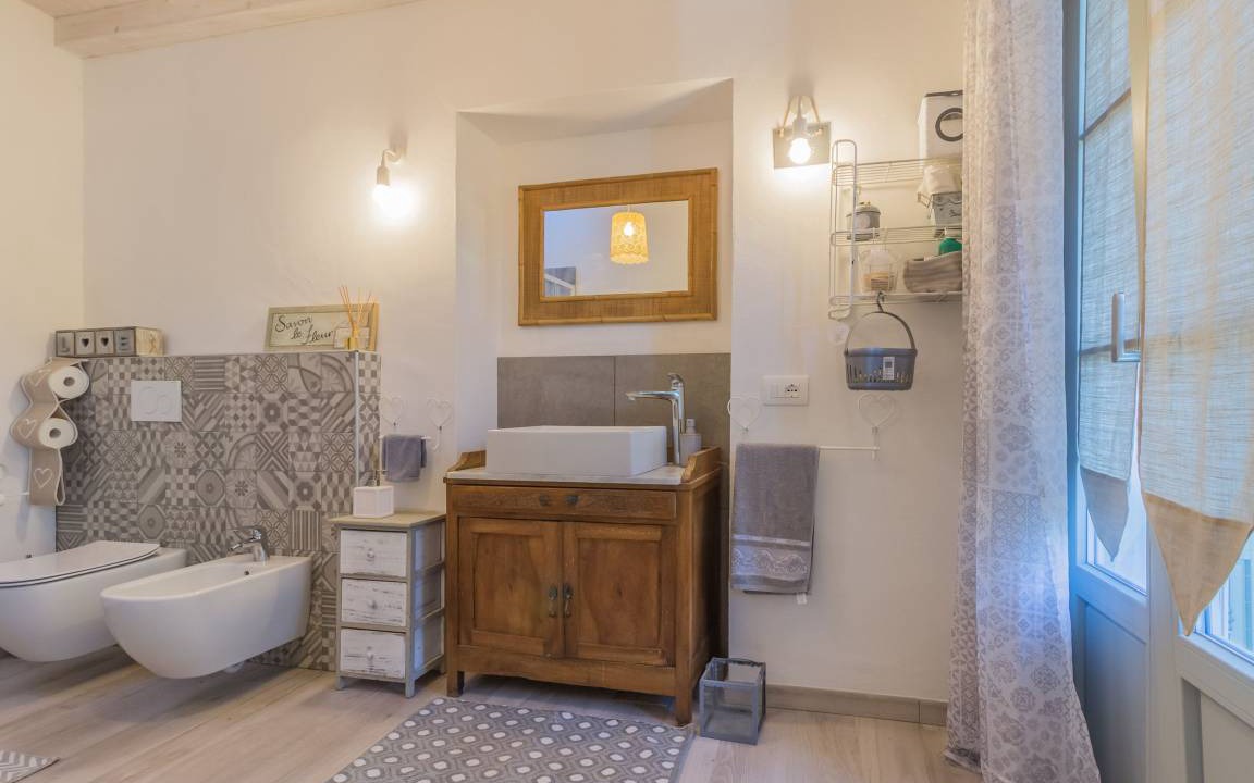 Photo of Bathroom in Lierna