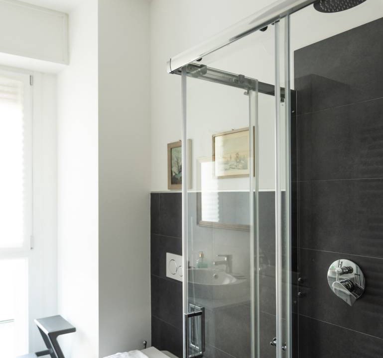 Photo of Bathroom in Lorenteggio