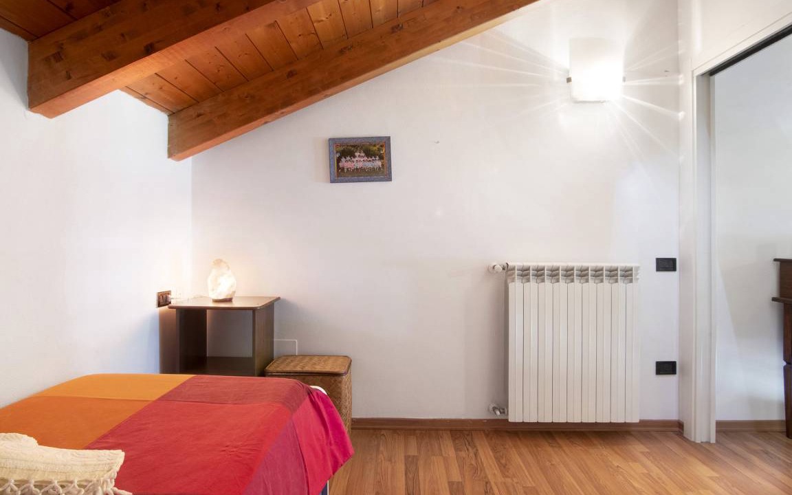 Photo of Bedroom in Dongo