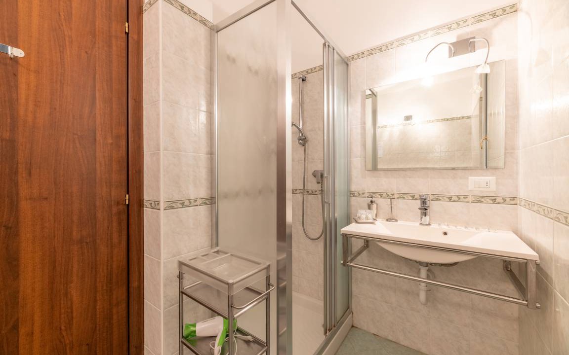 Photo of Bathroom in Perledo