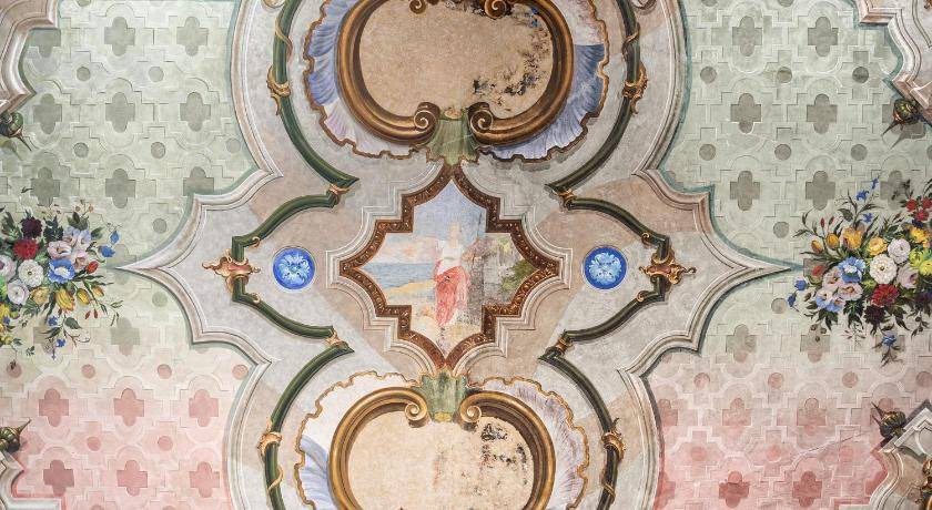 Photo of Others in Castello Cabiaglio