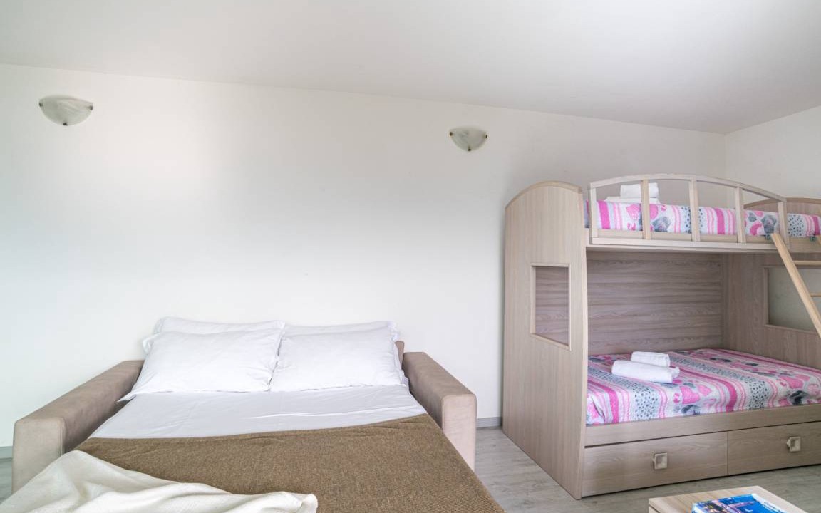 Photo of Bedroom in Mandello del Lario