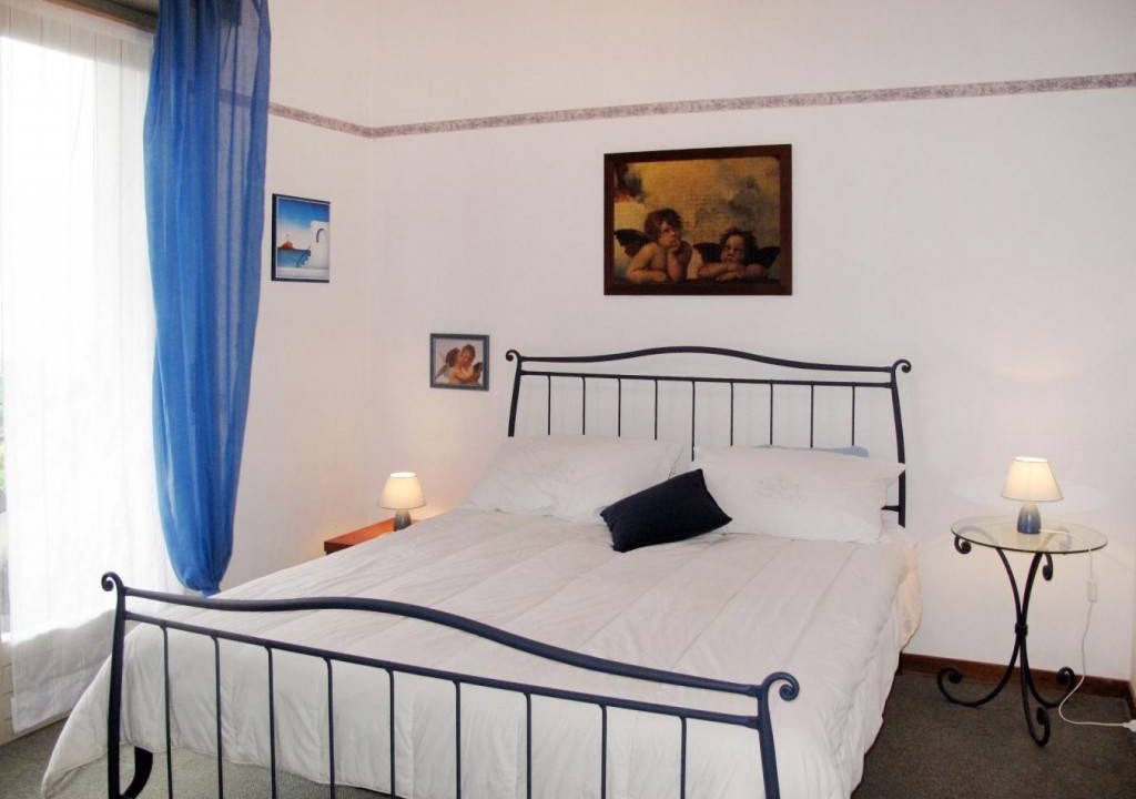 Photo of Bedroom in Porto Valtravaglia