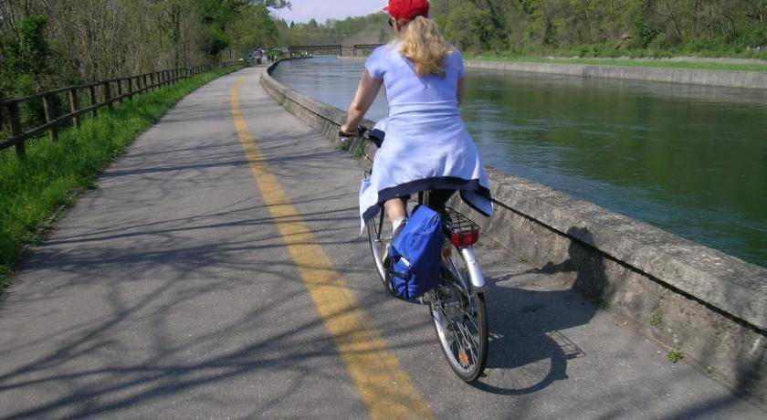 Photo of Others in Trezzano sul Naviglio