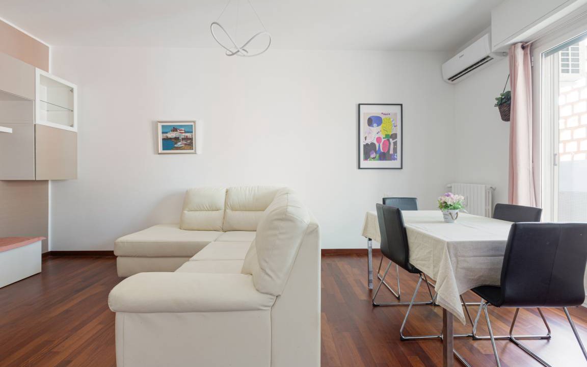 Photo of Livingroom in Giambellino