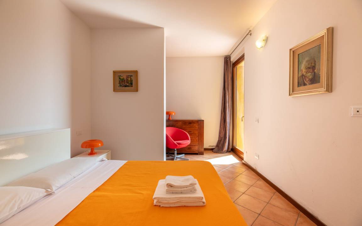 Photo of Bedroom in Perledo