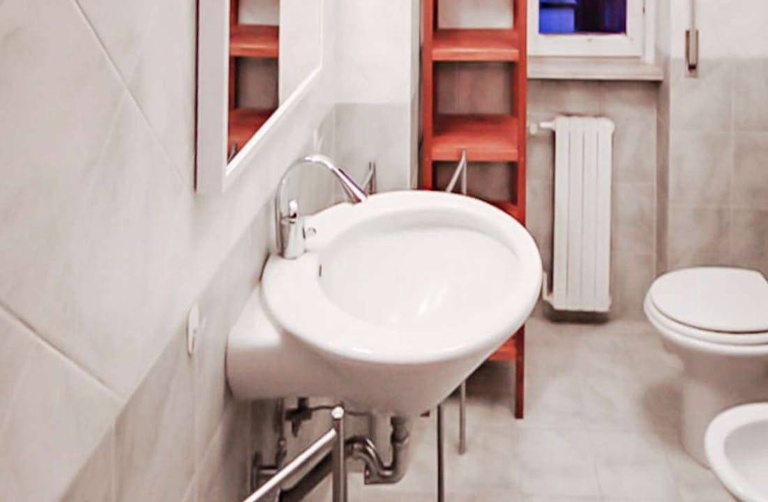 Photo of Bathroom in Cascina dei Pomi