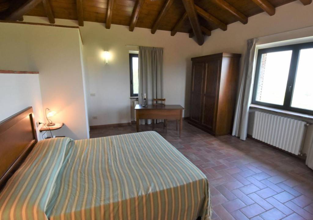 Photo of Bedroom in Castana