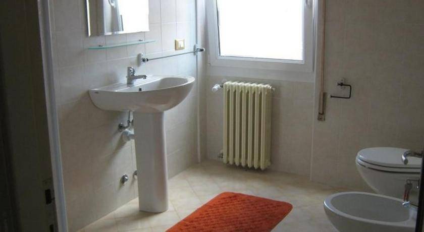 Photo of Bathroom in Borno