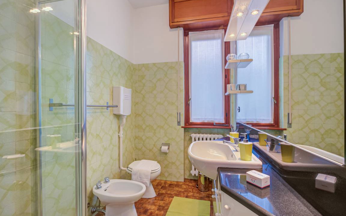 Photo of Bathroom in Monvalle