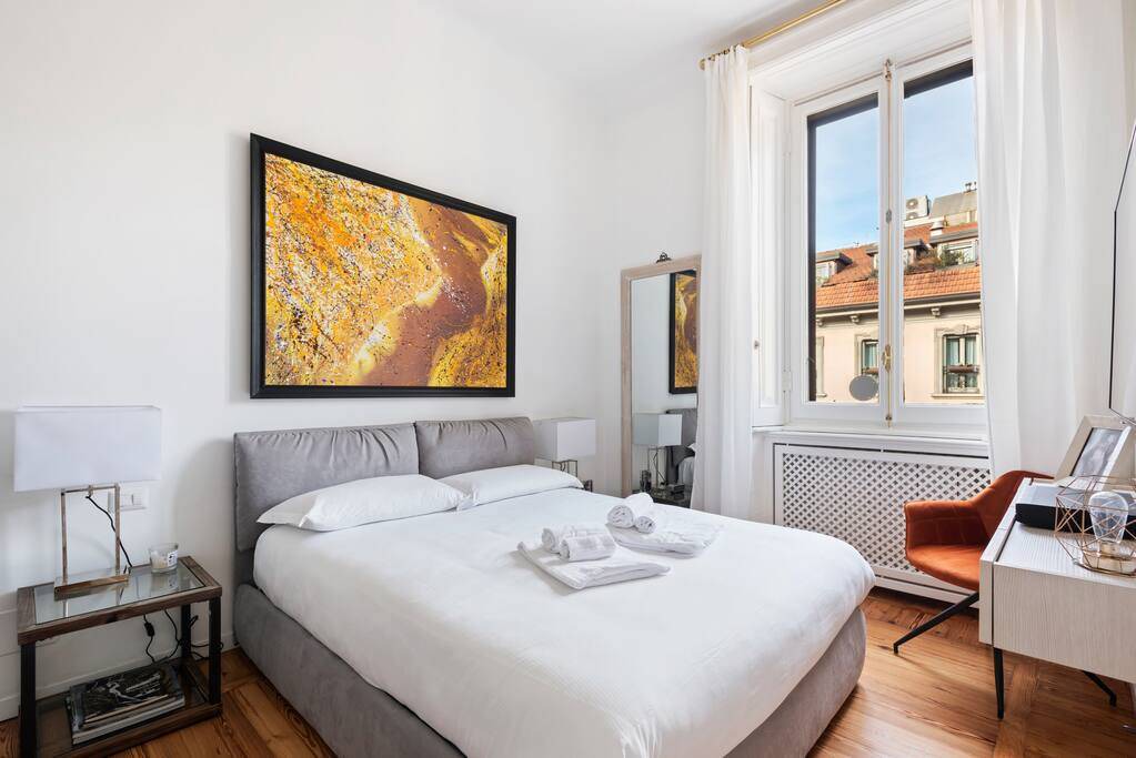 Photo of Bedroom in Magenta
