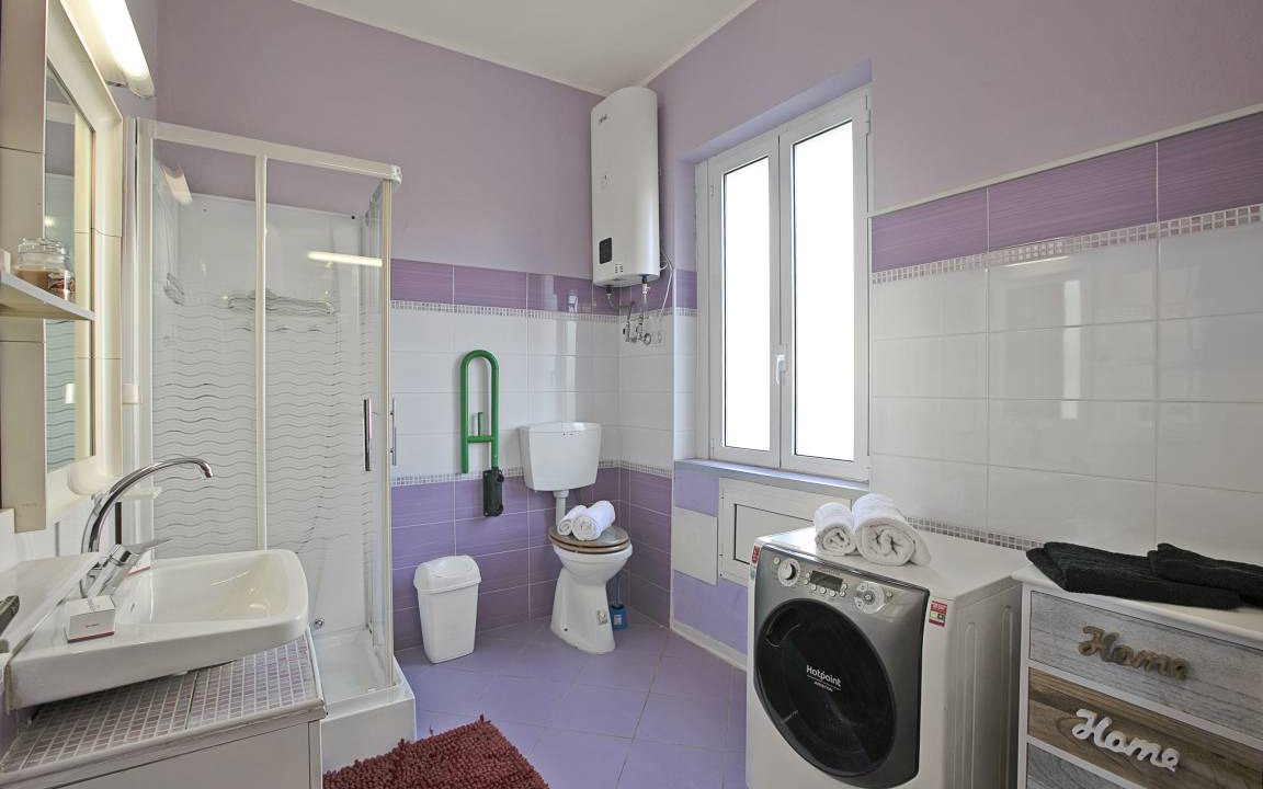 Photo of Bathroom in Laveno